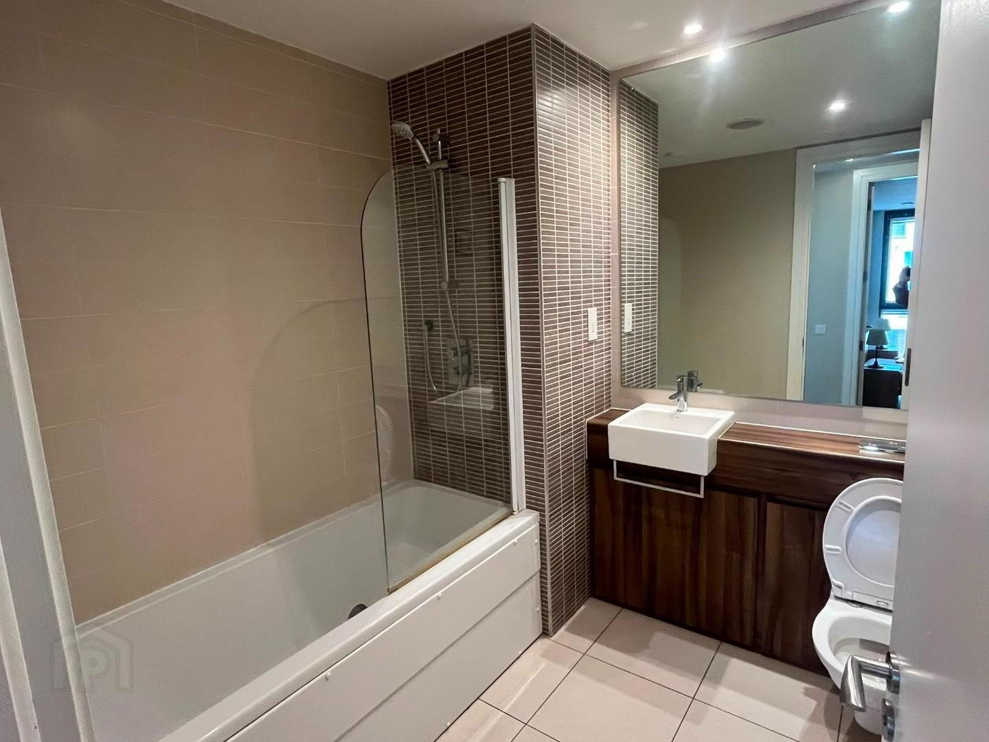 Apartment 9.18 The Arc 2i Queens Road 9 of 10