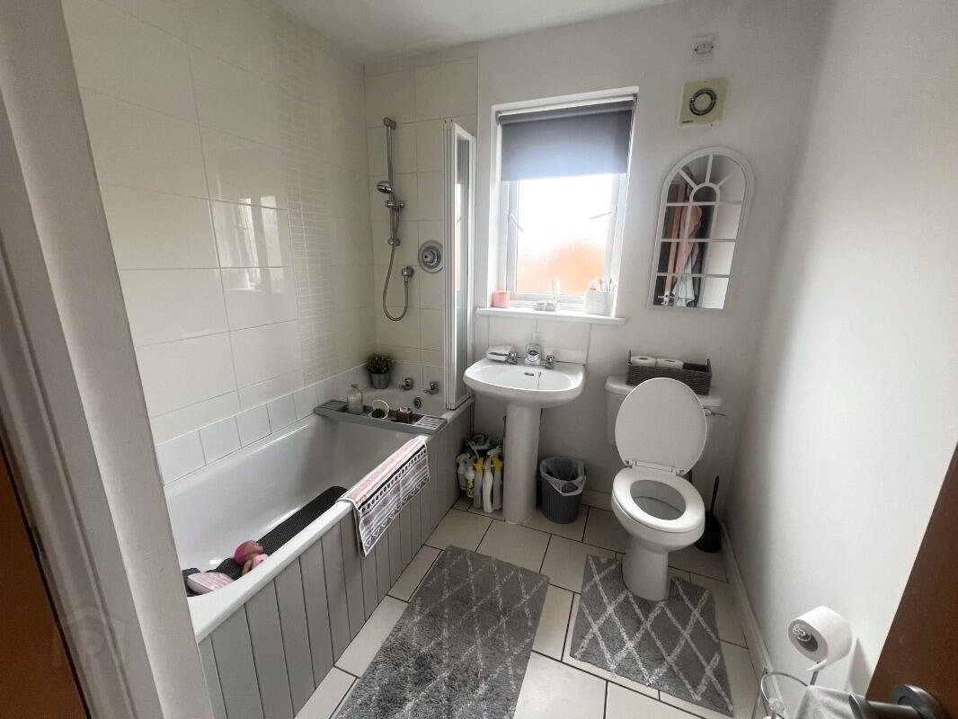 22 Clonard Gardens 9 of 10