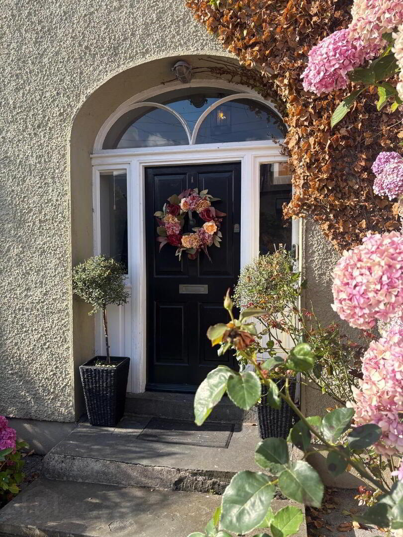 1 Merville Terrace 3 of 51