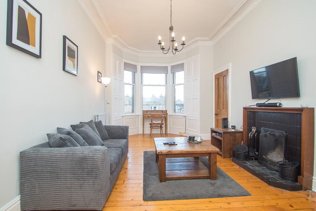113 Comiston Road 2 of 16