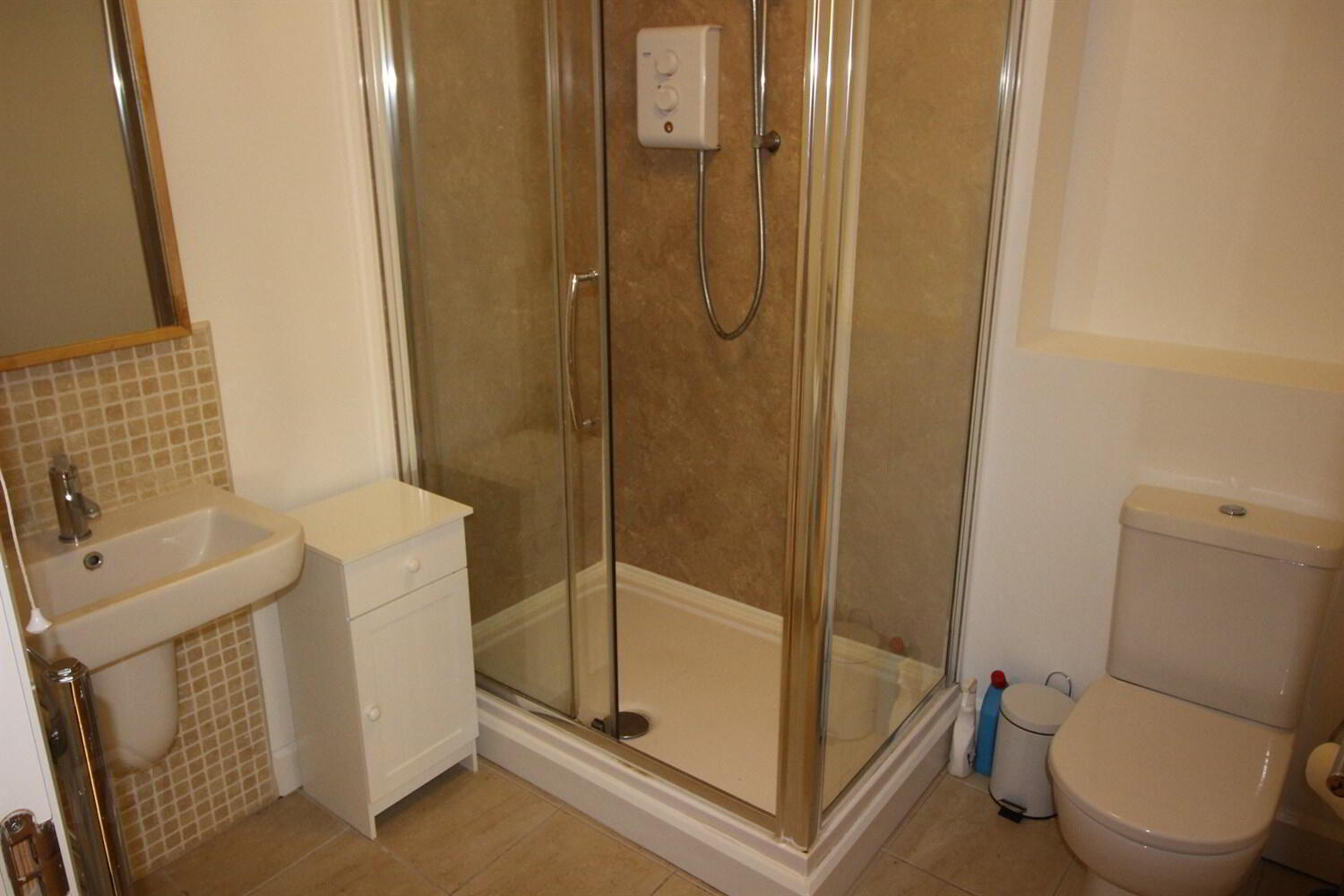 C40 Apartment The Keel Building, 33 Annadale Crescent 10 of 11