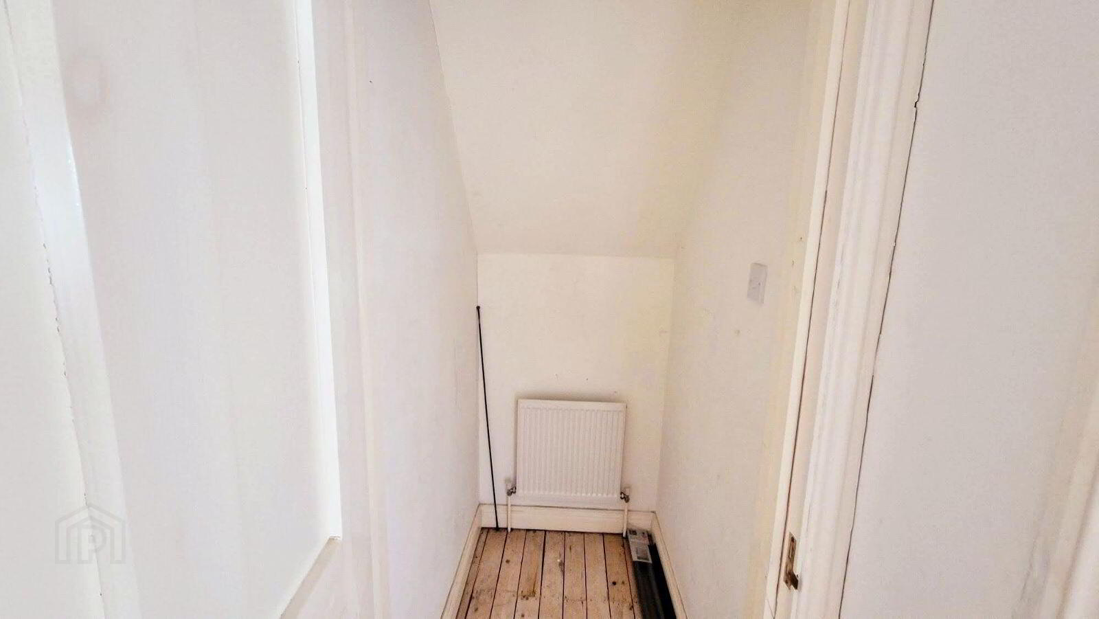 Fohera Lane 16 of 17