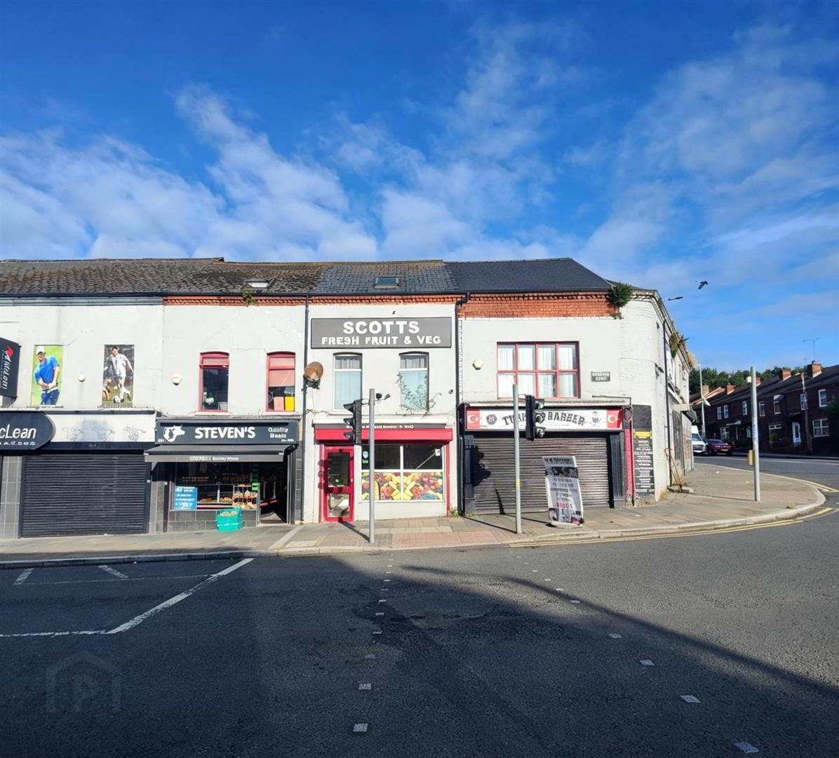 886 Crumlin Road 1 of 12