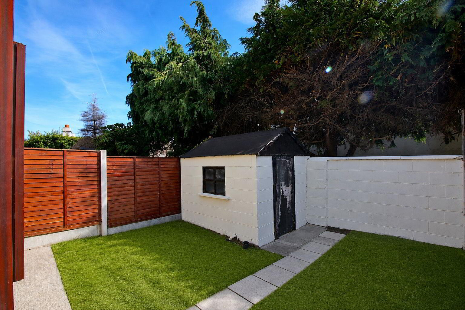 4 Chestnut Court 16 of 16