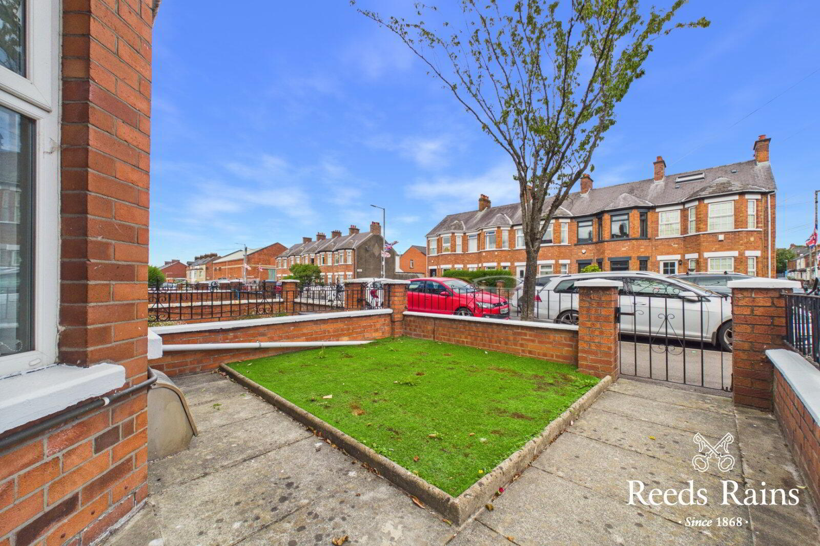 61 Ravenscroft Avenue 14 of 15