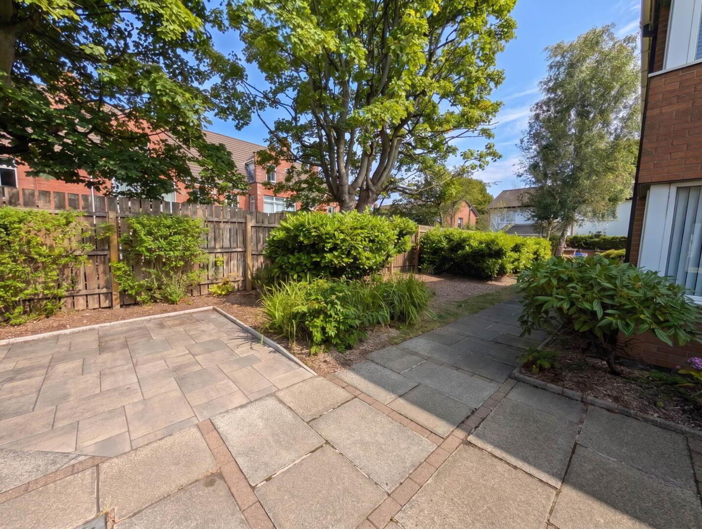 Apt 8, Castleton Court 20 of 21
