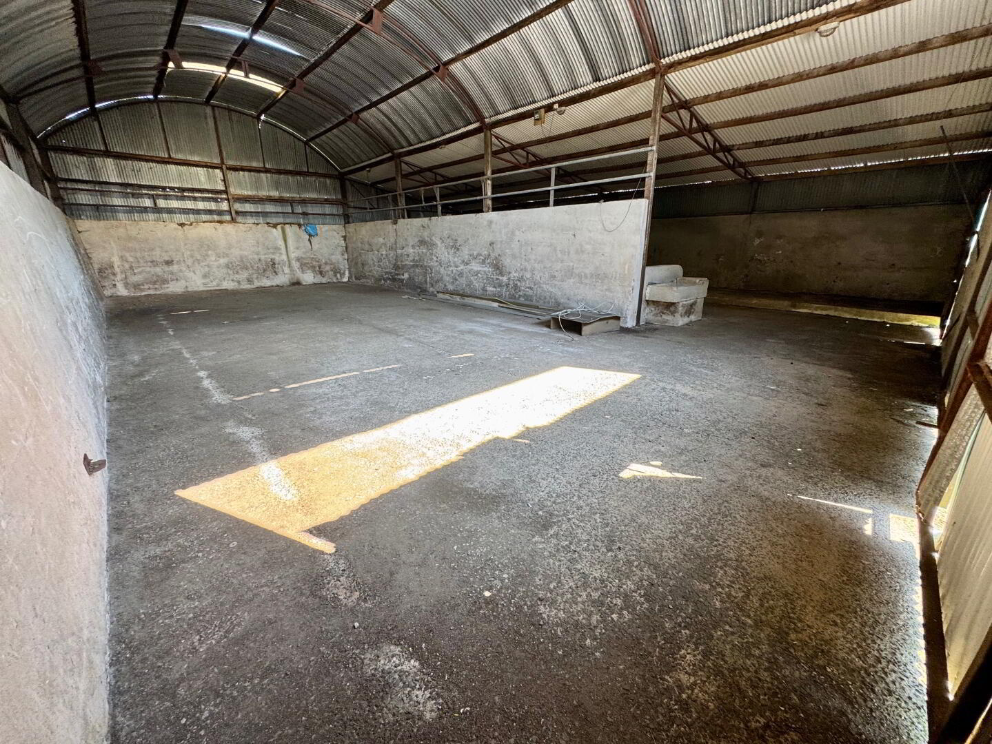 Storage Units At Mooney's Yard, Crosshill Road 3 of 8