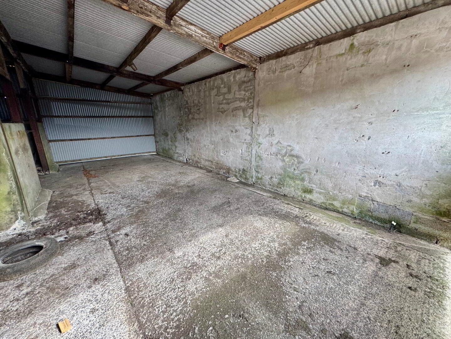 Storage Units At Mooney's Yard, Crosshill Road 7 of 8