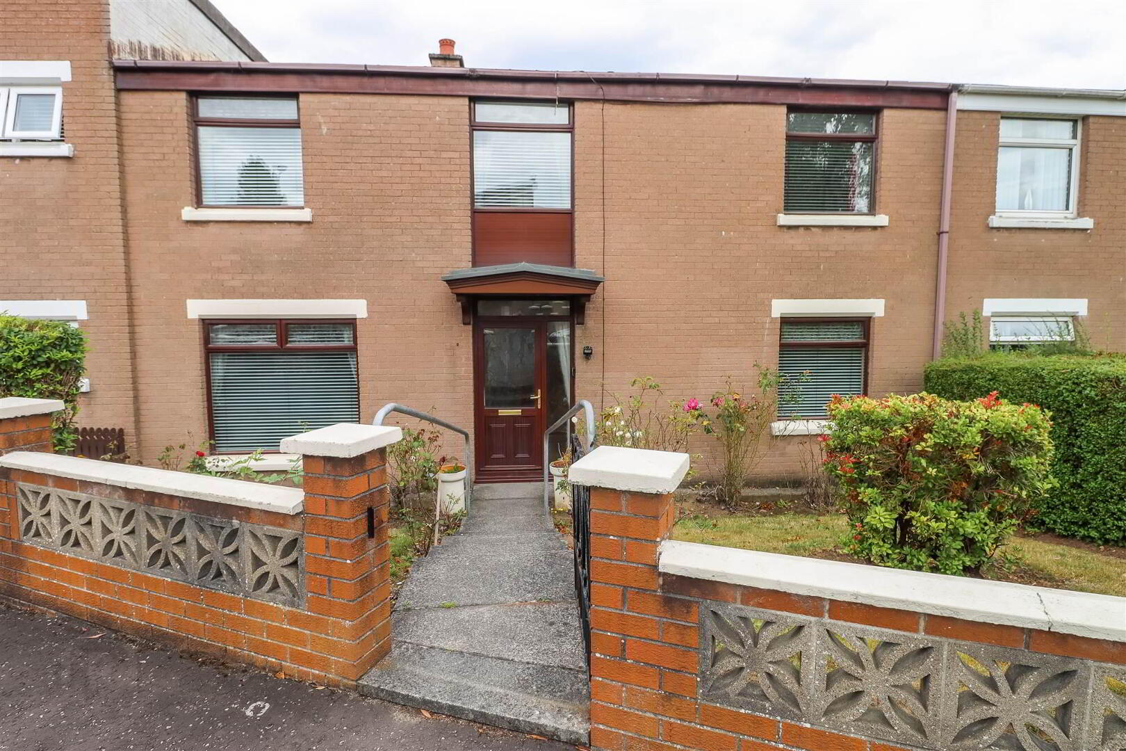 15 Lowland Avenue 1 of 21