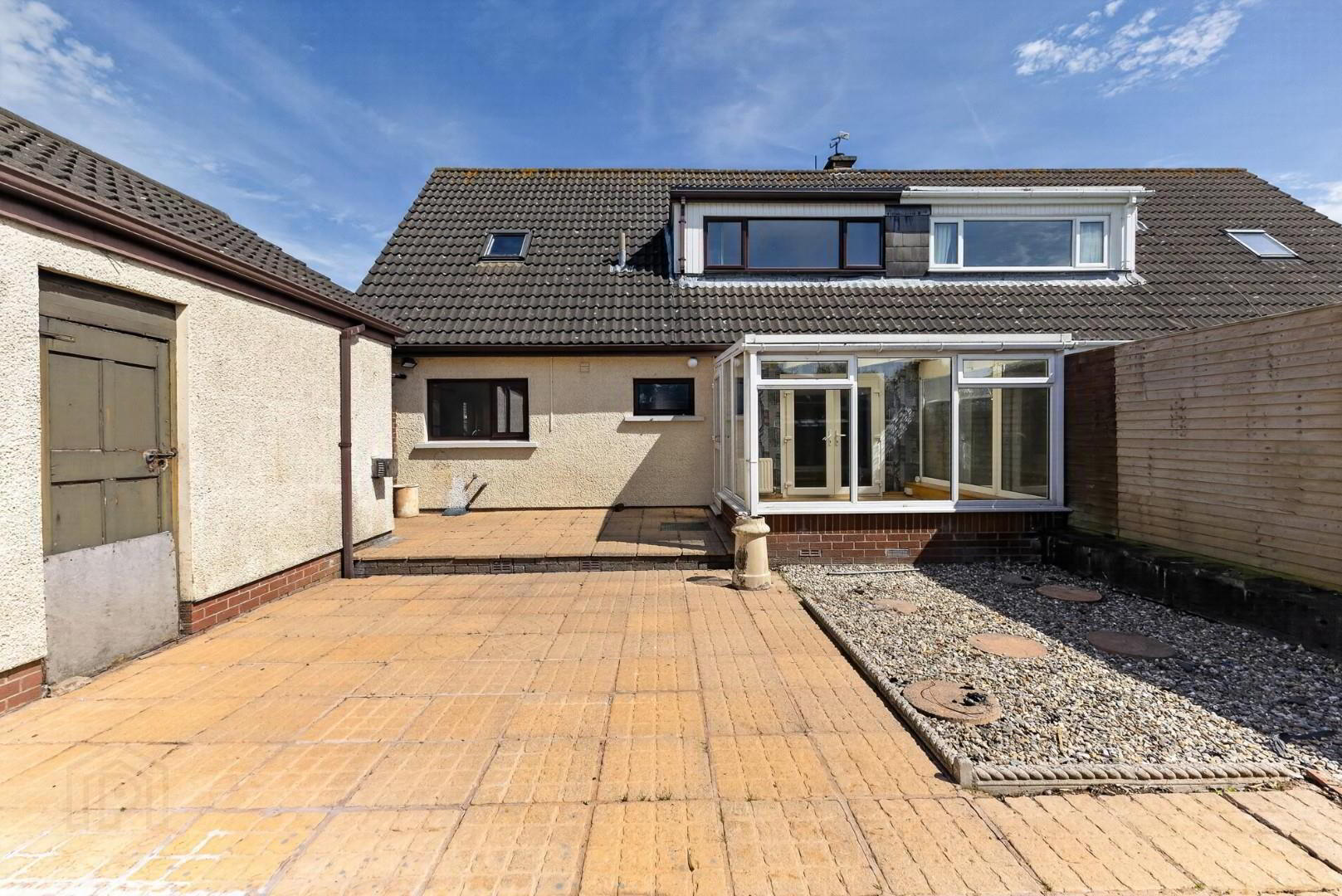 20 Ashley Crescent 23 of 24