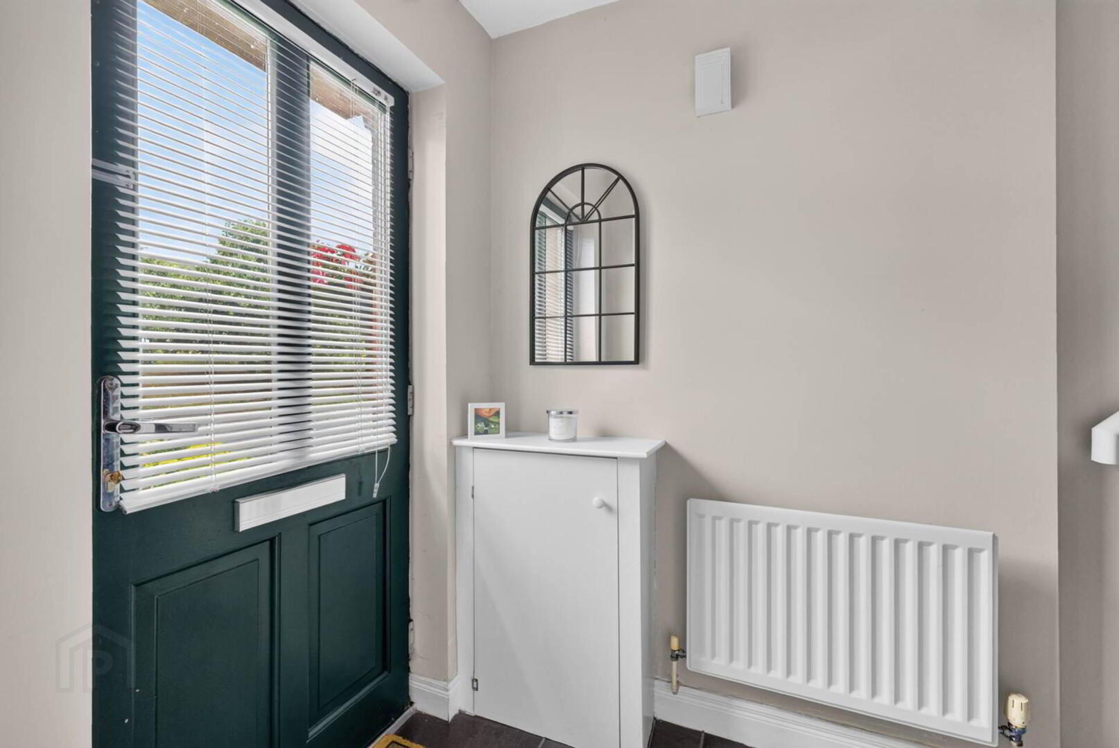 45 Sir Richard Wallace Road 2 of 14