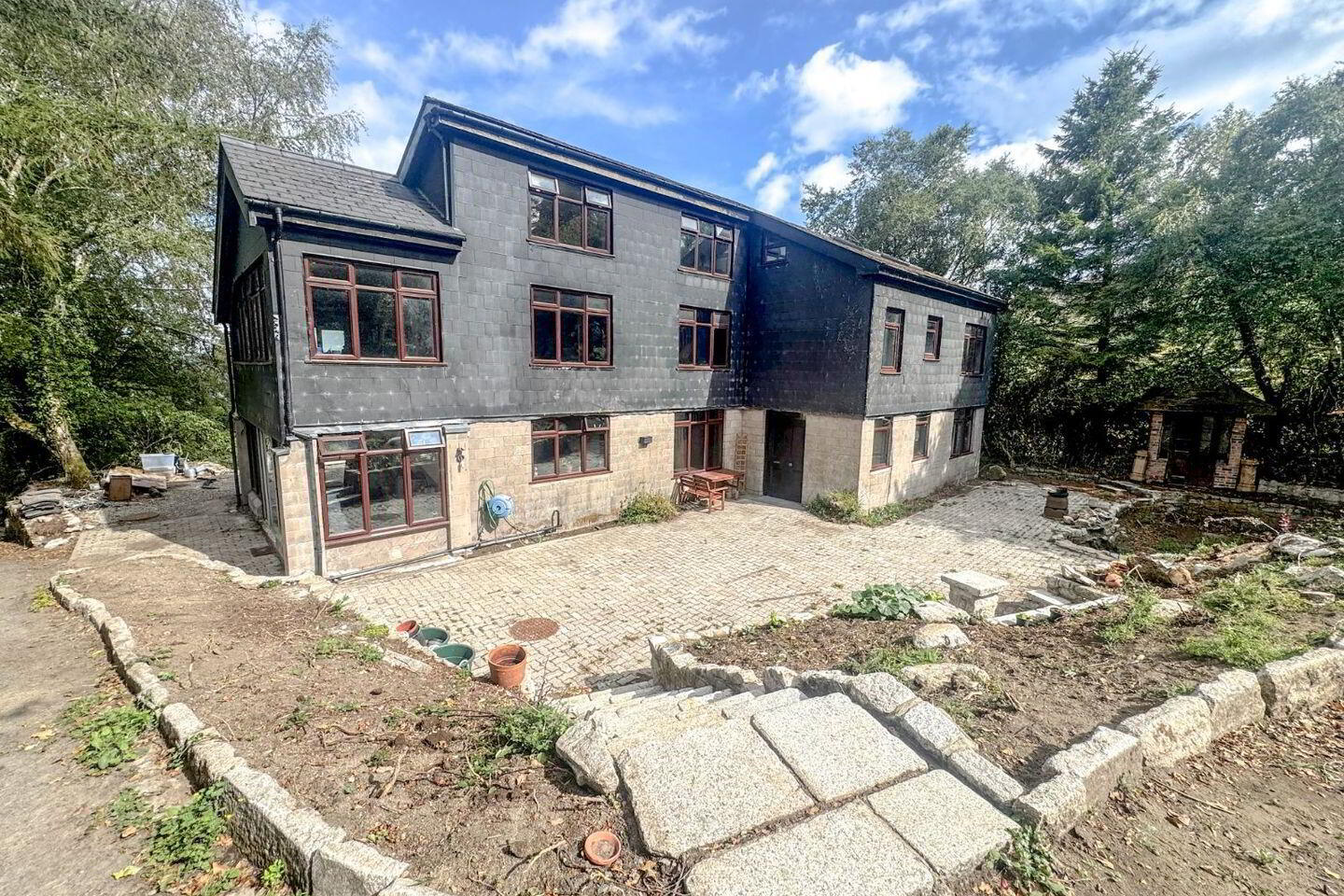 Three Storey Residence On, C. 1 Acre 1 of 18