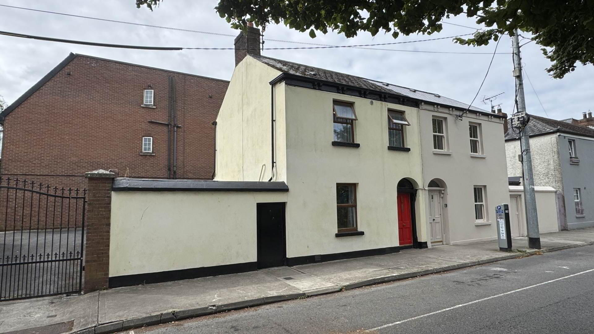 5 Fairgreen Row 9 of 9