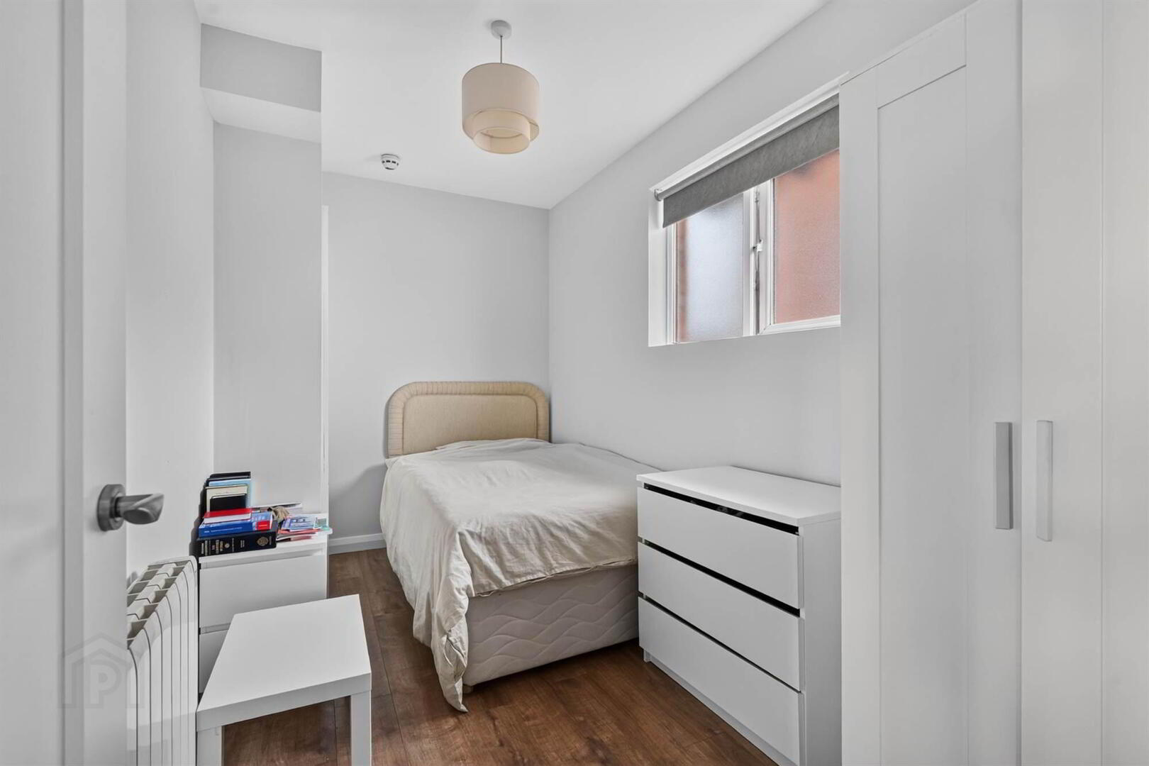 Apt 3, 52 Myrtlefield Park 12 of 12