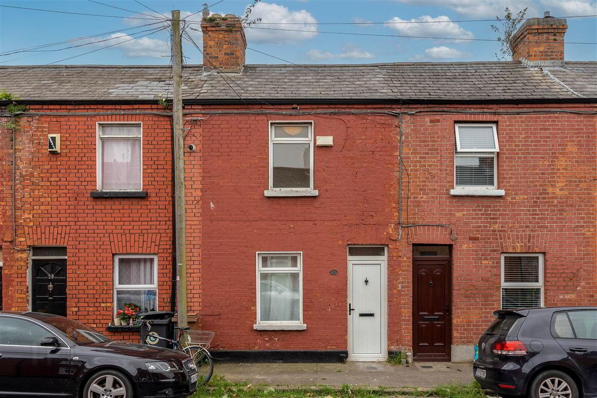 29 Sherrard Avenue 1 of 14
