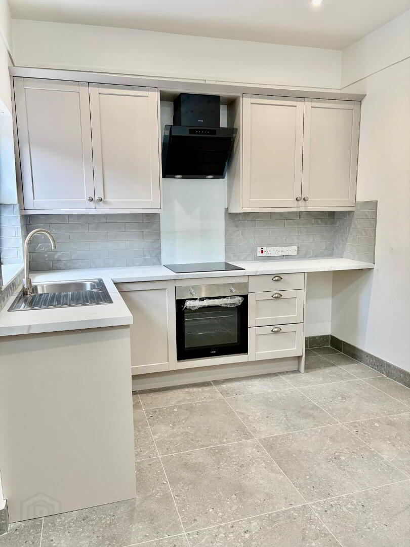 11b Brook Street 4 of 4