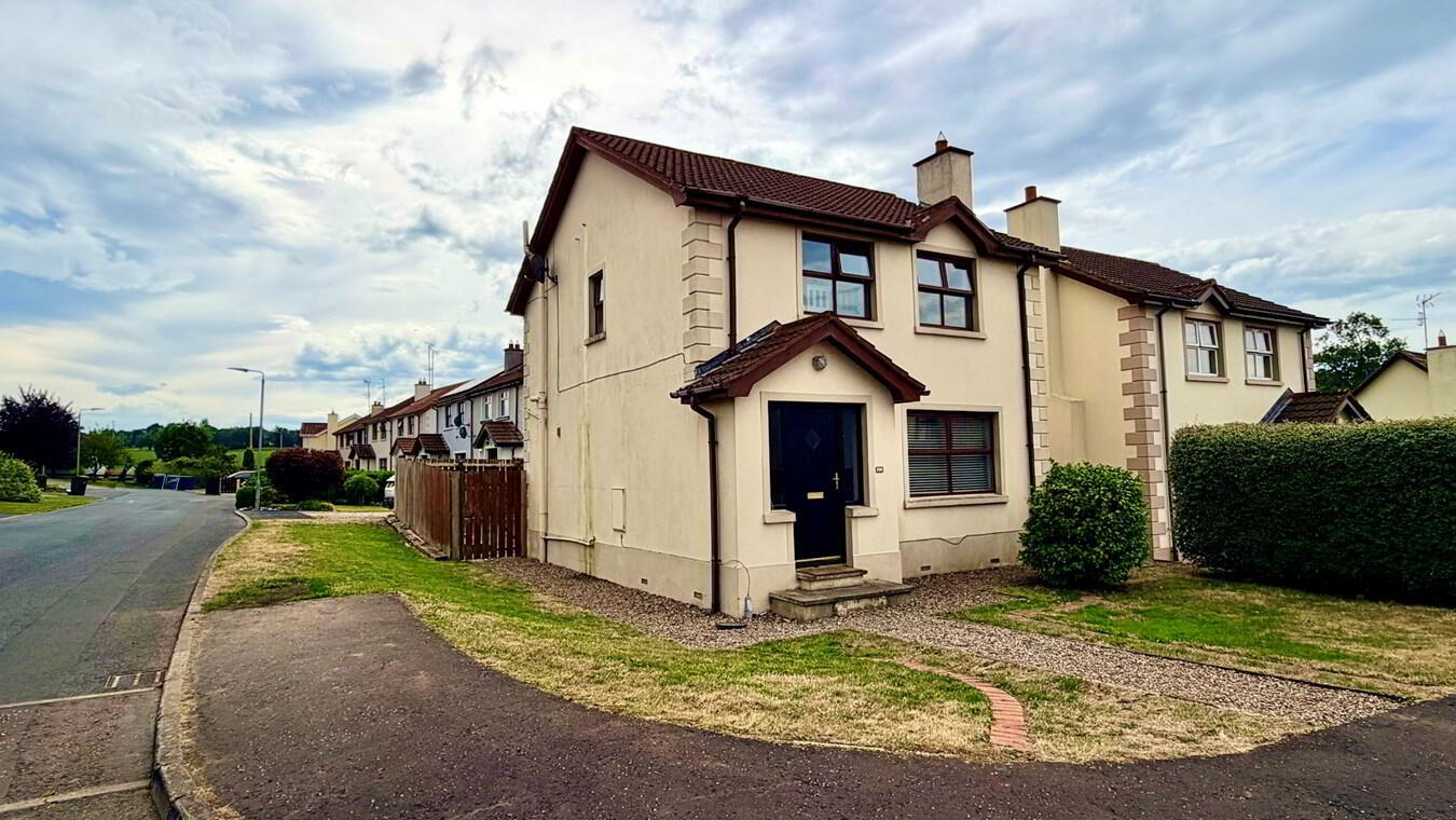 47 Castle Rise 17 of 17