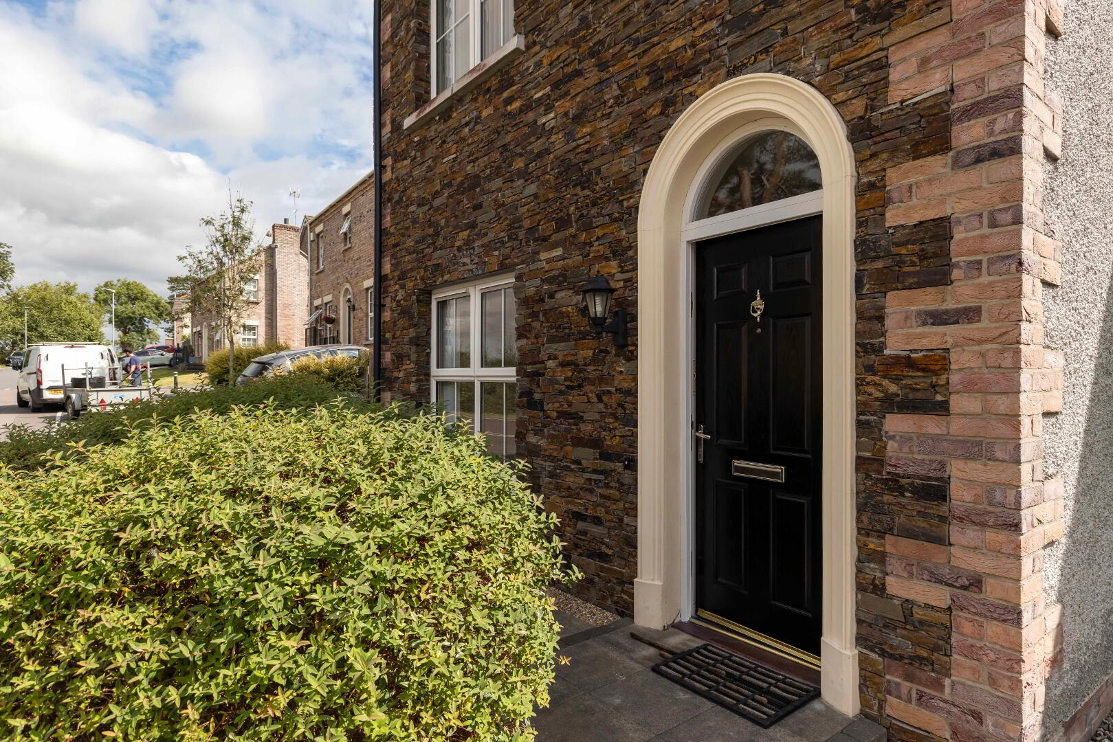 161 Summerhill 3 of 41