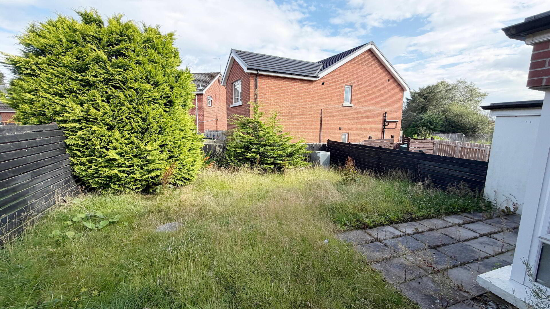 1a Glenbeg Court 13 of 13