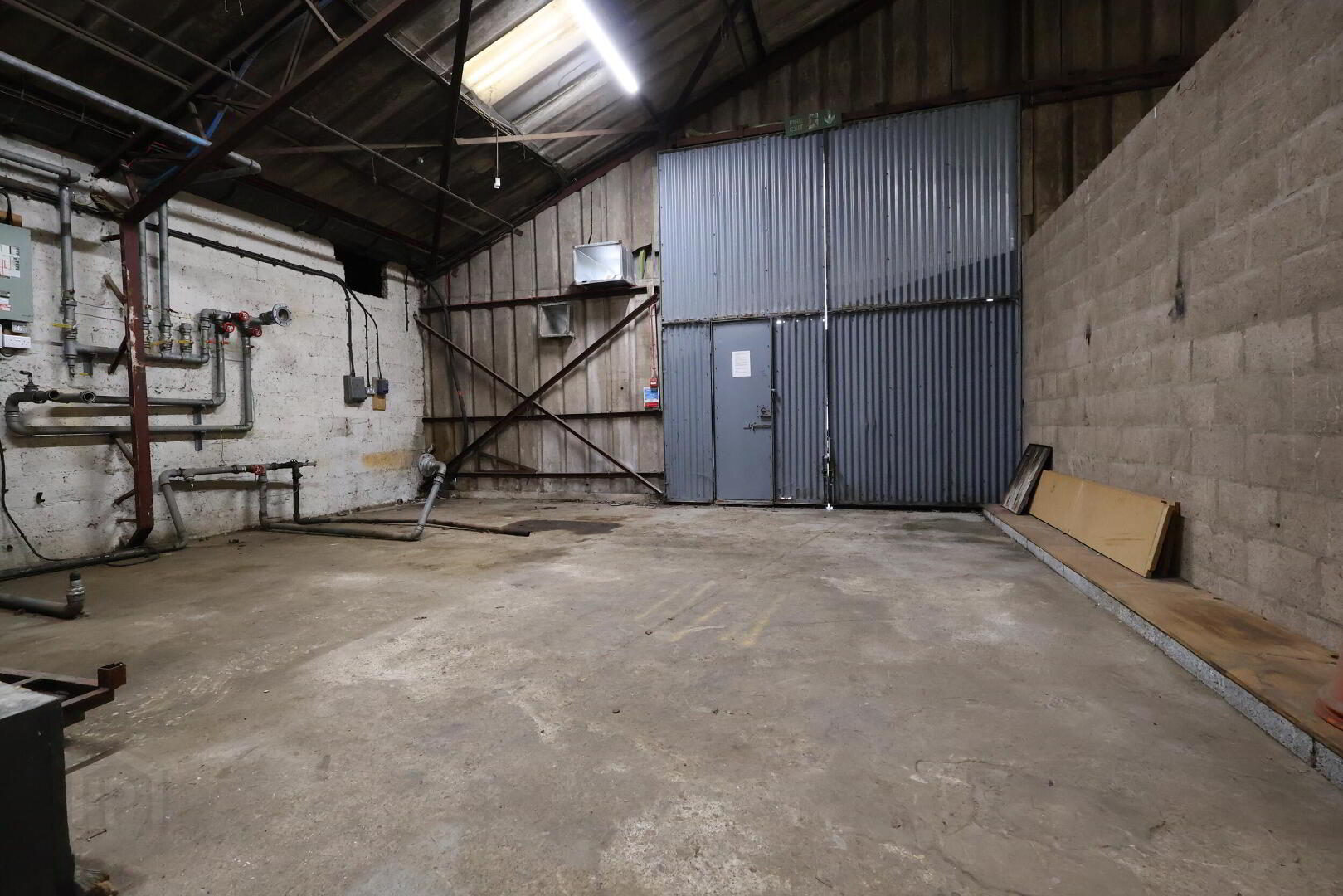 Unit 13, 169 - 173 Obins Street 10 of 10