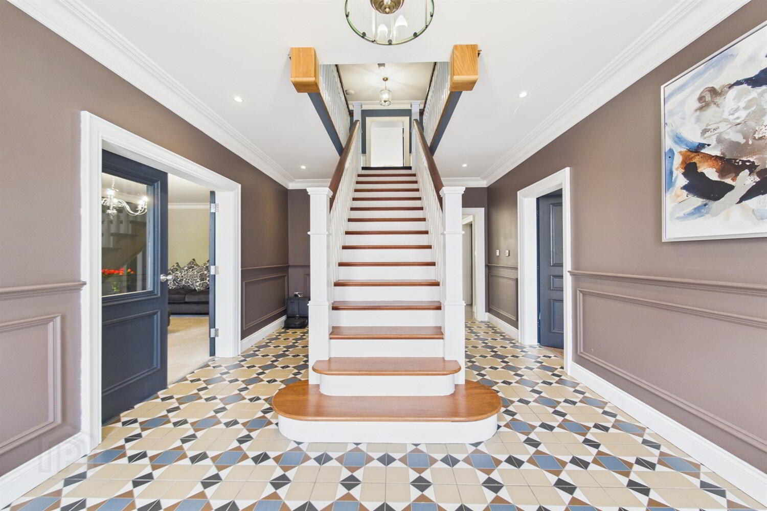 682 Antrim Road 2 of 67