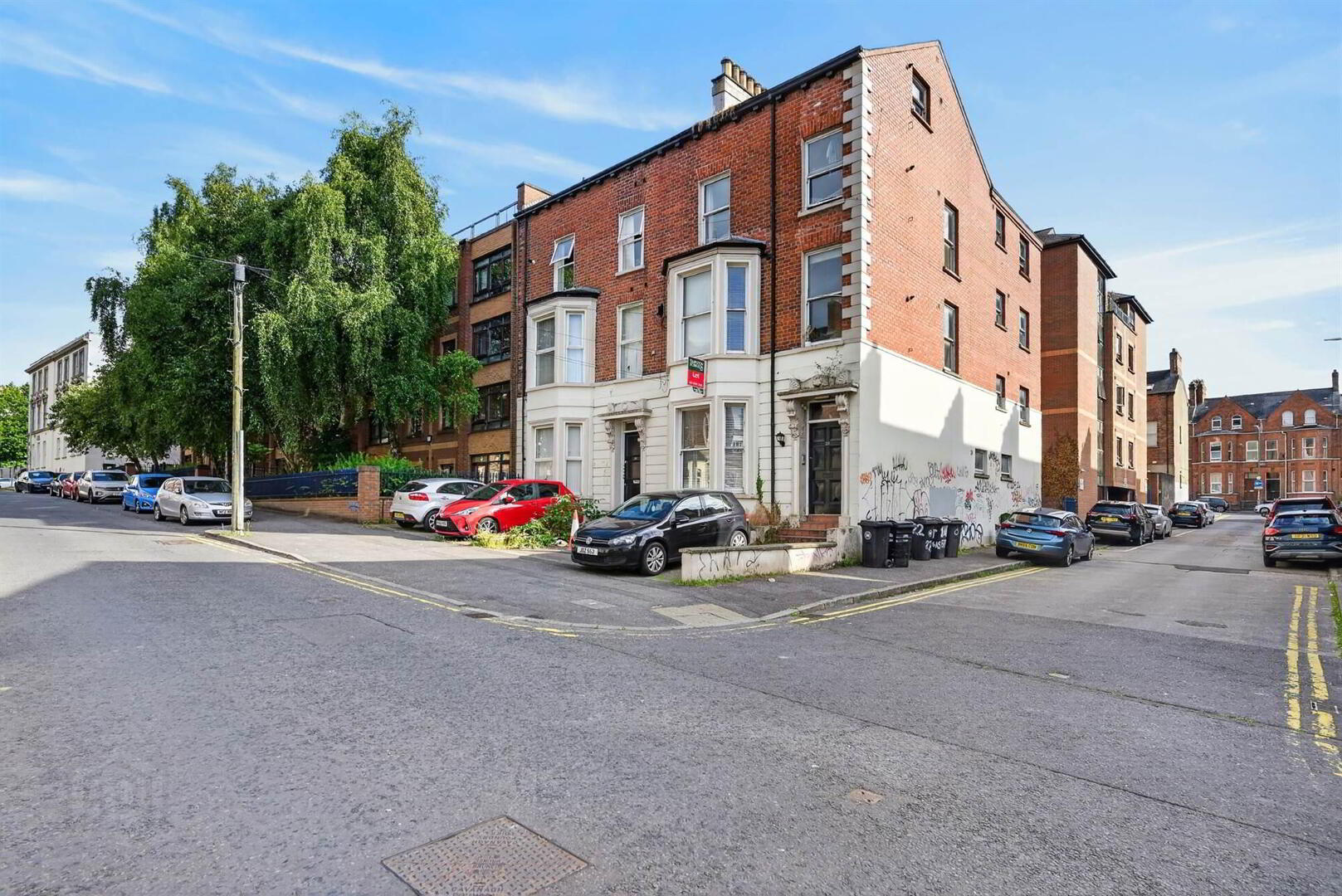 Apt 5, 18 Claremont Street 10 of 10