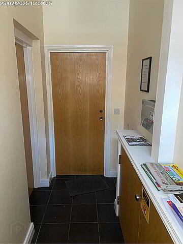 14 Fitzroy Avenue 2 of 9