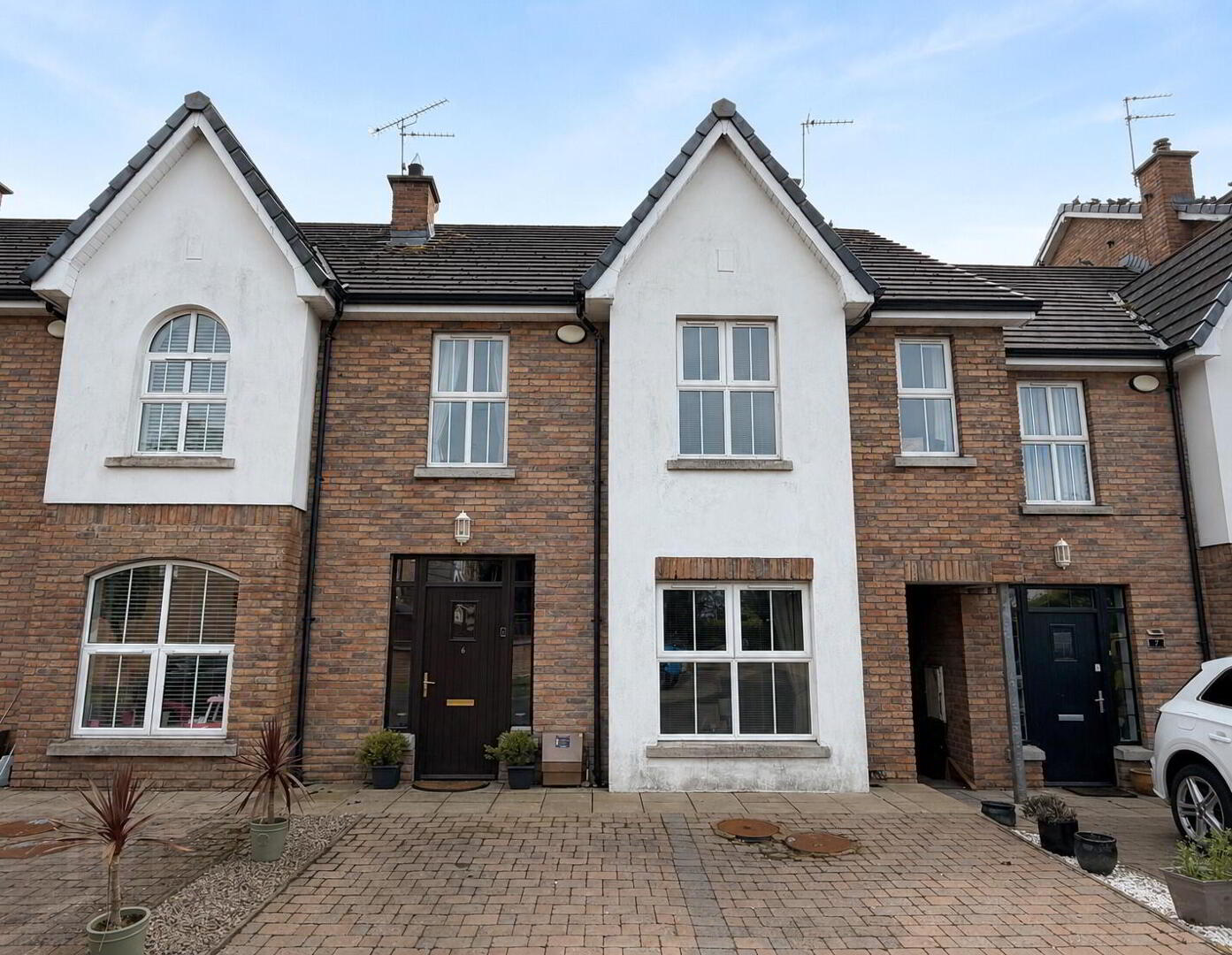 6 Willow Court 1 of 24