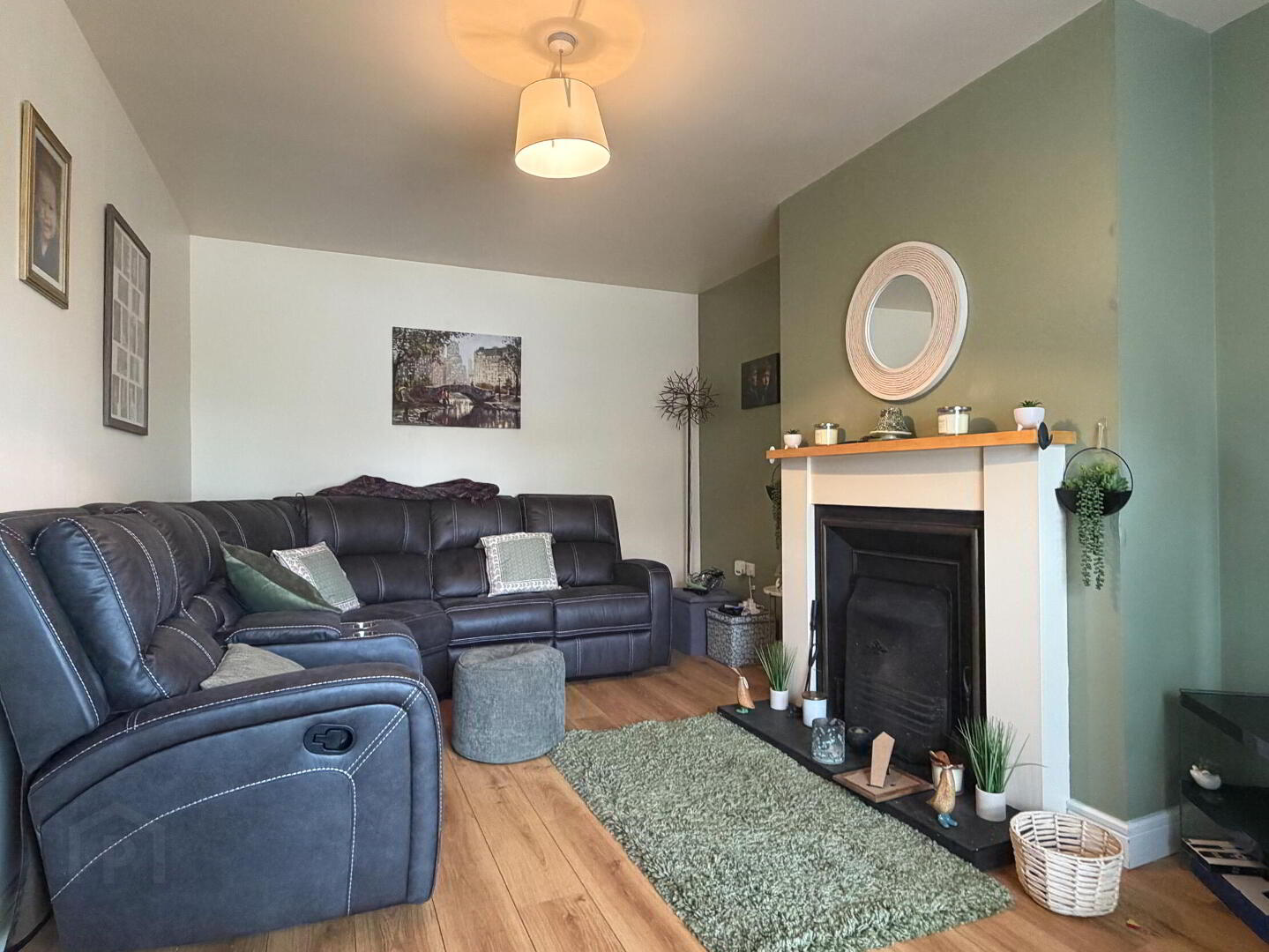 6 Willow Court 3 of 24