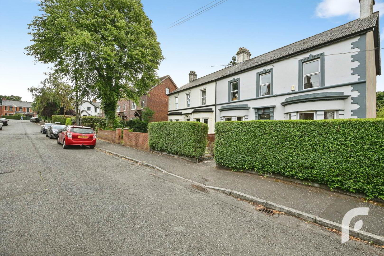 1 Charnwood Avenue 3 of 42