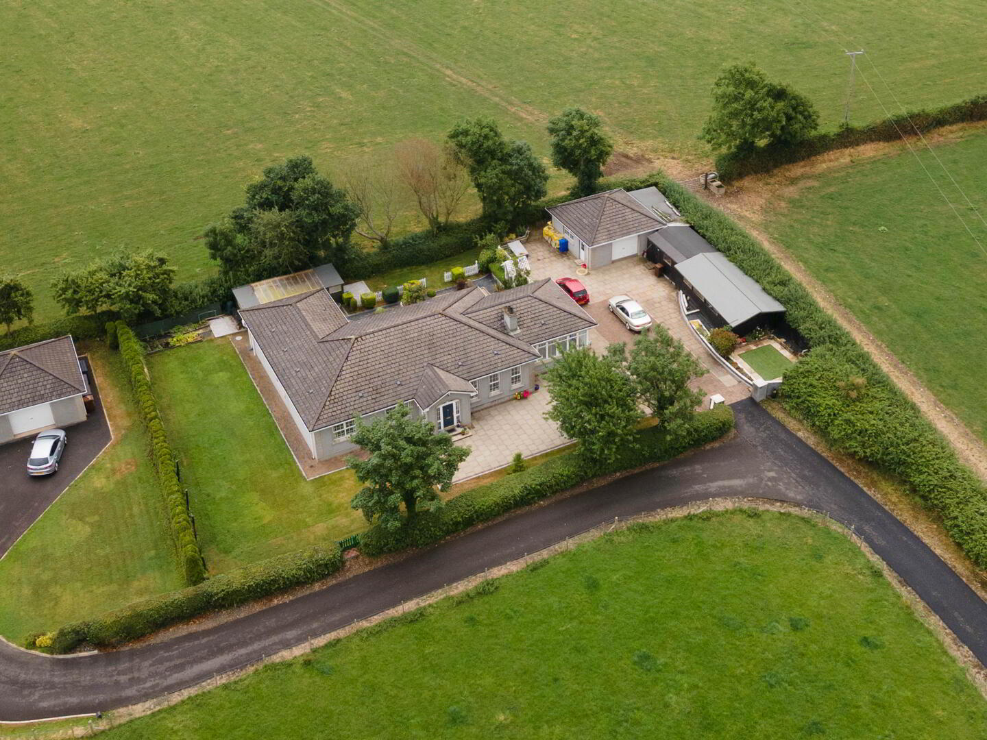 9 Ardmore Road 1 of 33