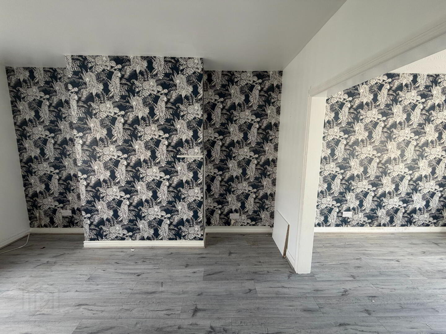 44 Queens Avenue 6 of 7