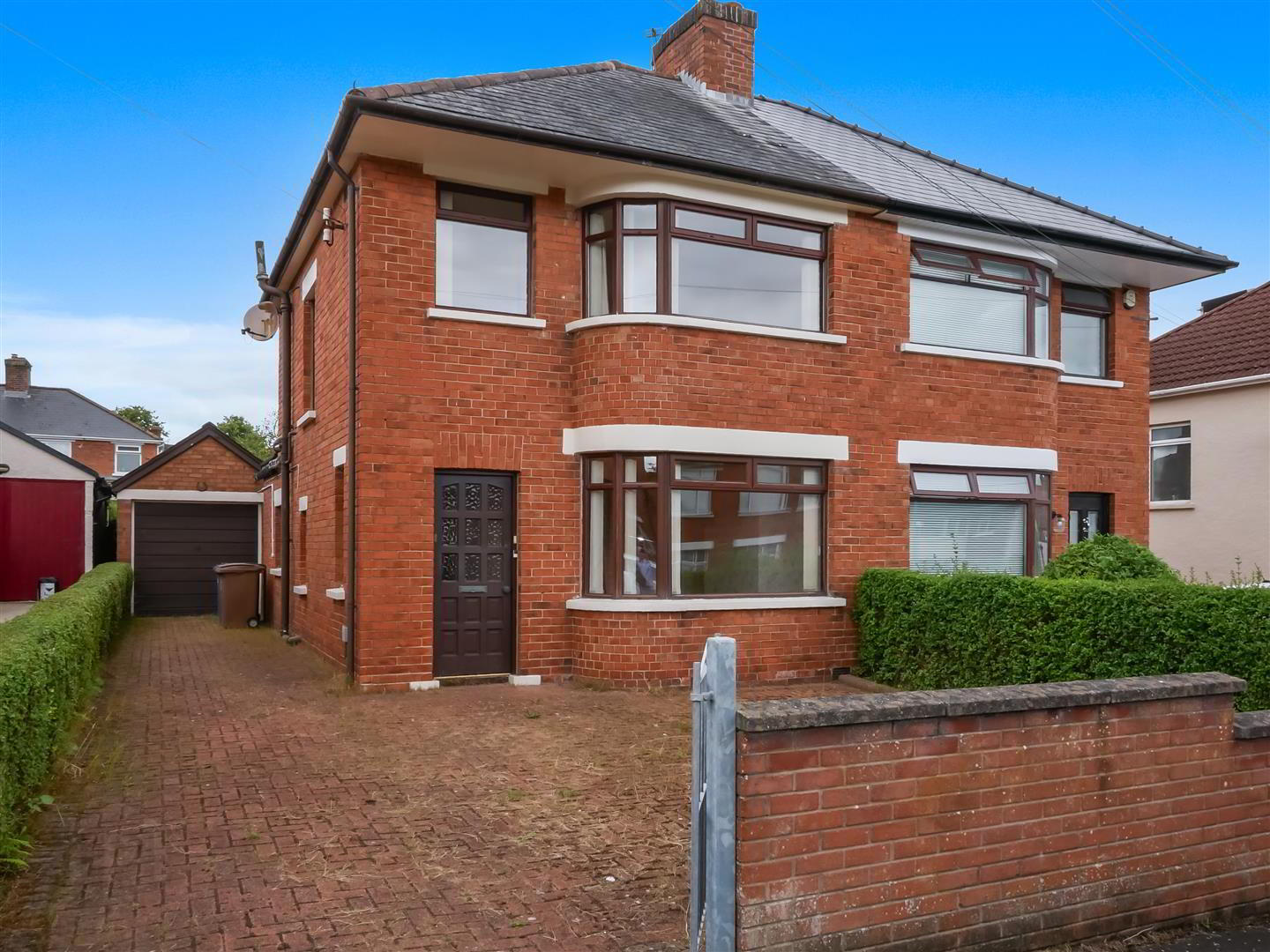7 Knockbreda Drive 1 of 13