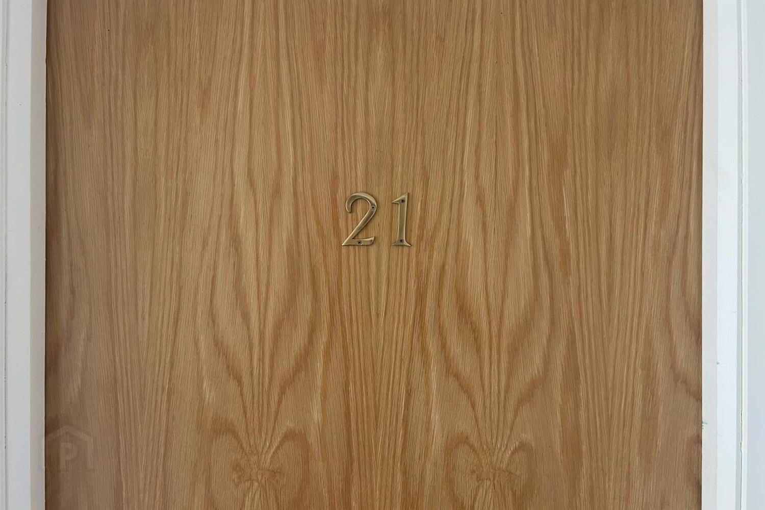 21, 16 Comber Road 2 of 12
