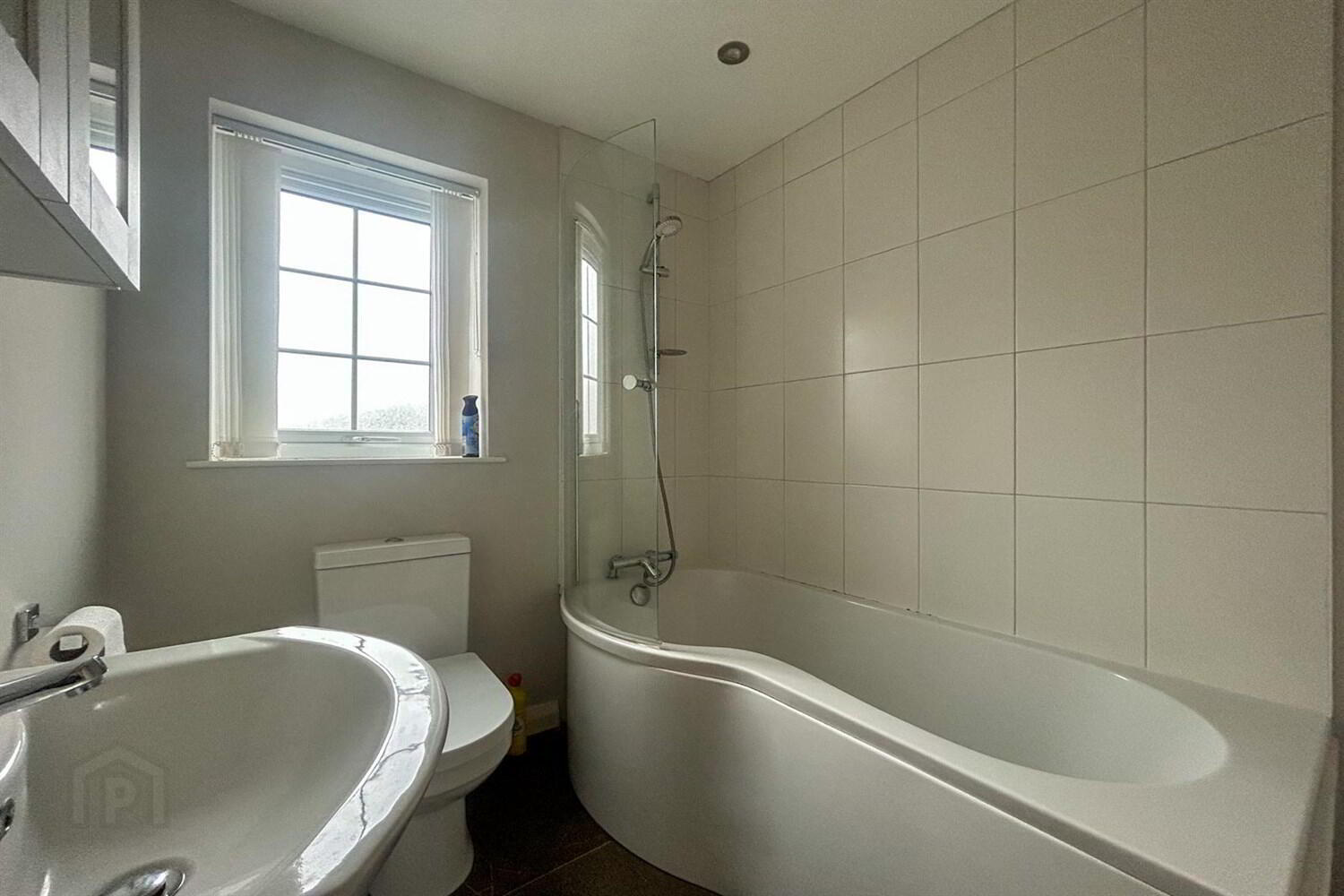 21, 16 Comber Road 11 of 12
