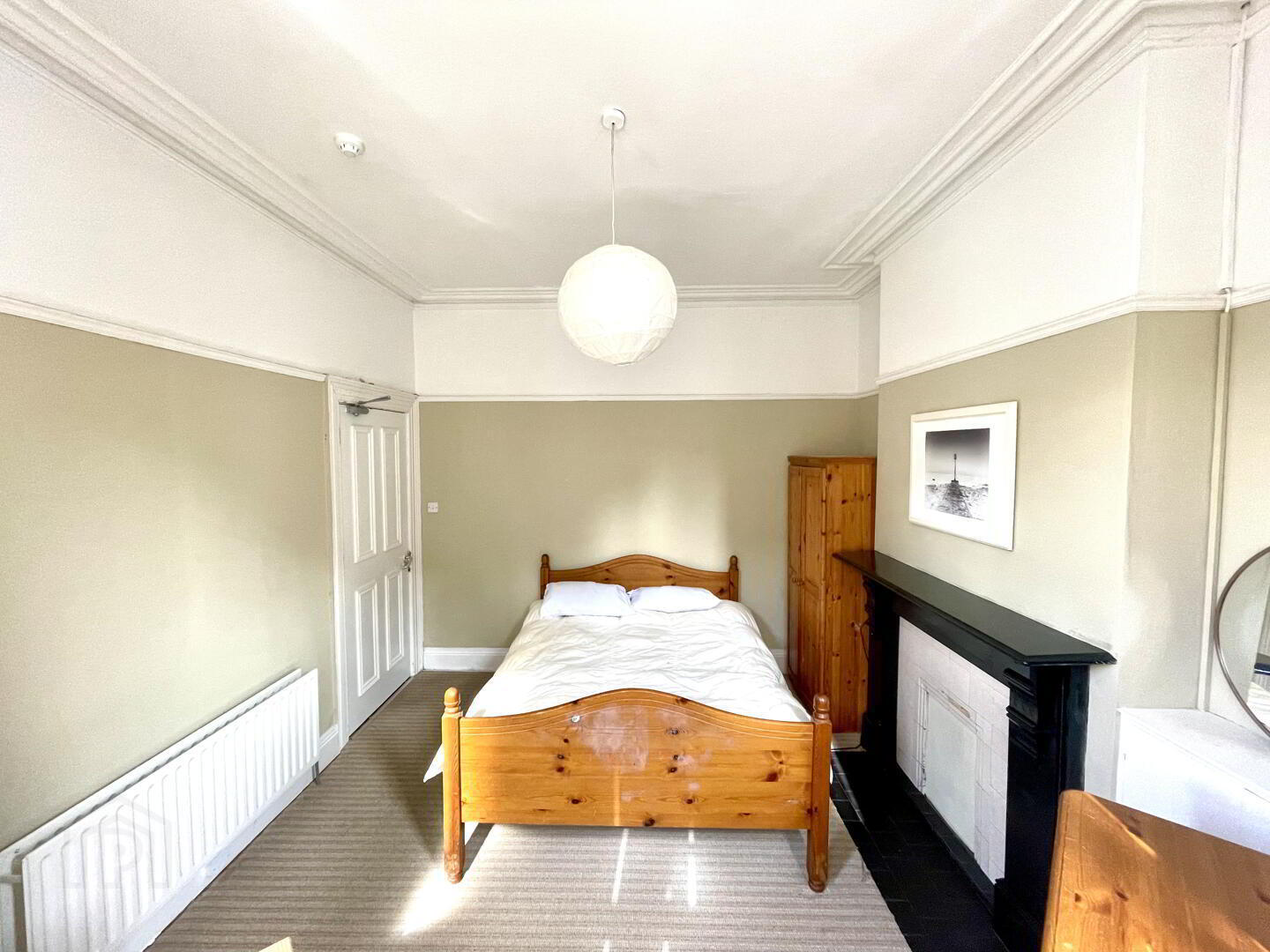 1 Wellington Park Avenue 3 of 13