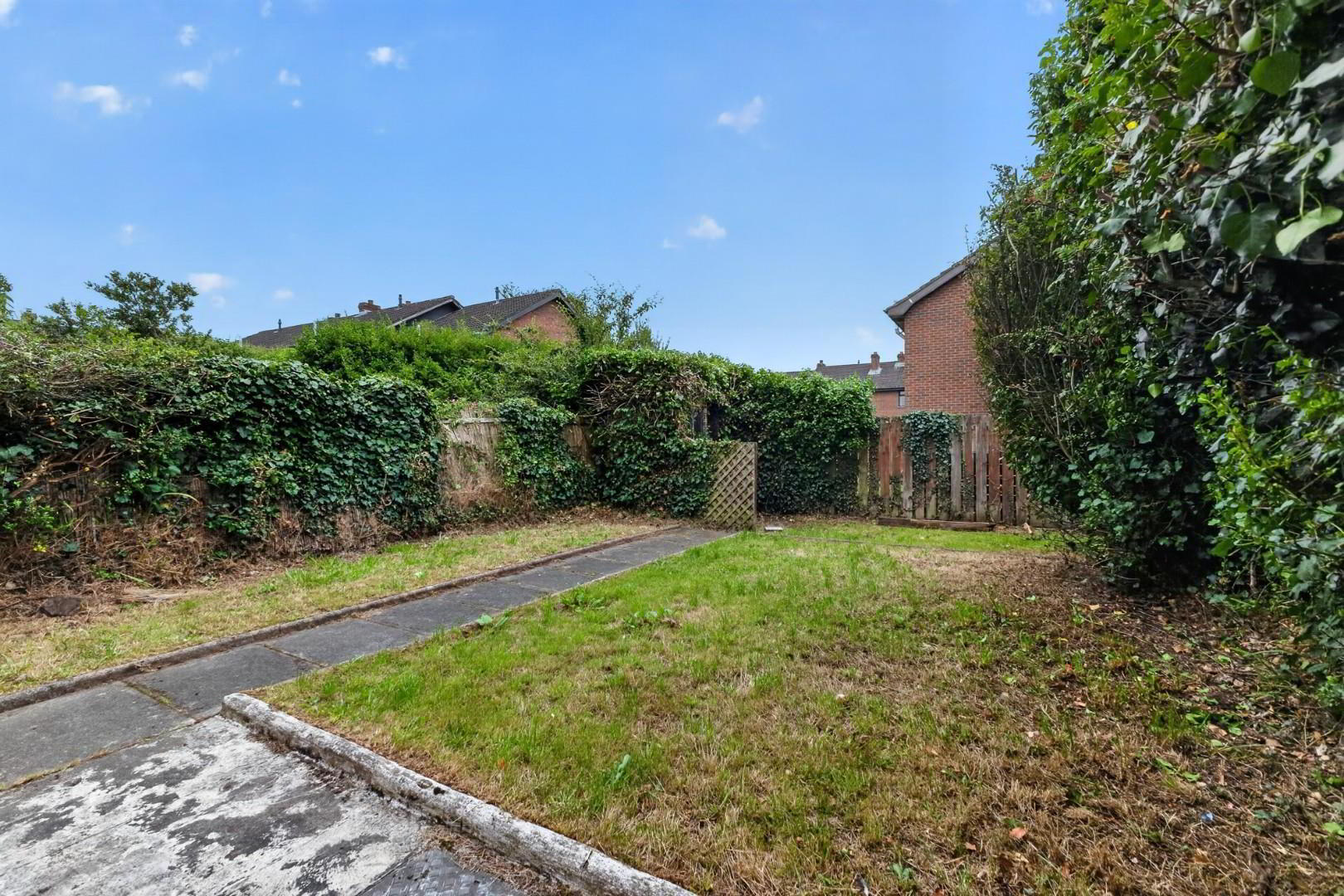 7 Hampton Gardens 18 of 19
