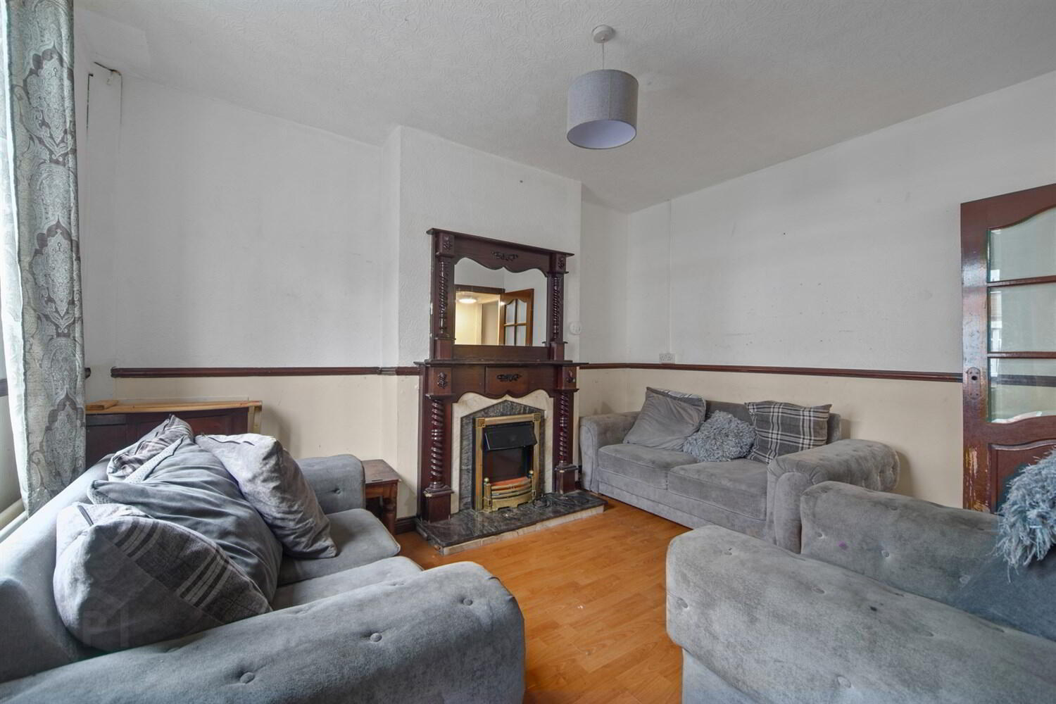 35 Iveagh Parade 2 of 12