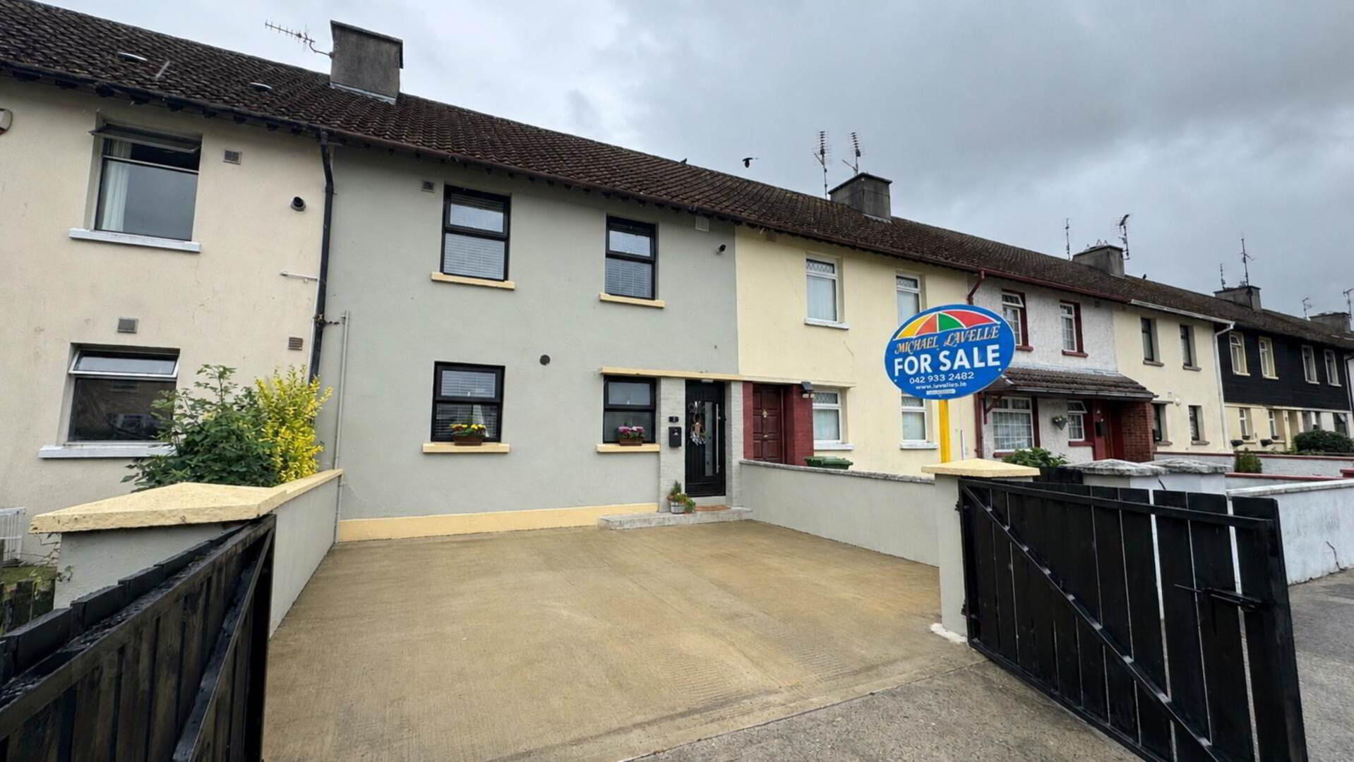 31 Fatima Court 1 of 13
