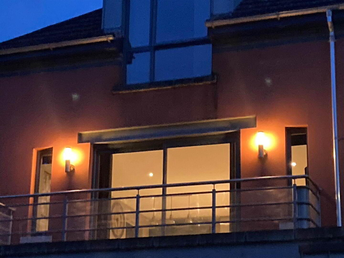 Apt 2 Belmore Place, 137 Upper Newtownards Road 21 of 22