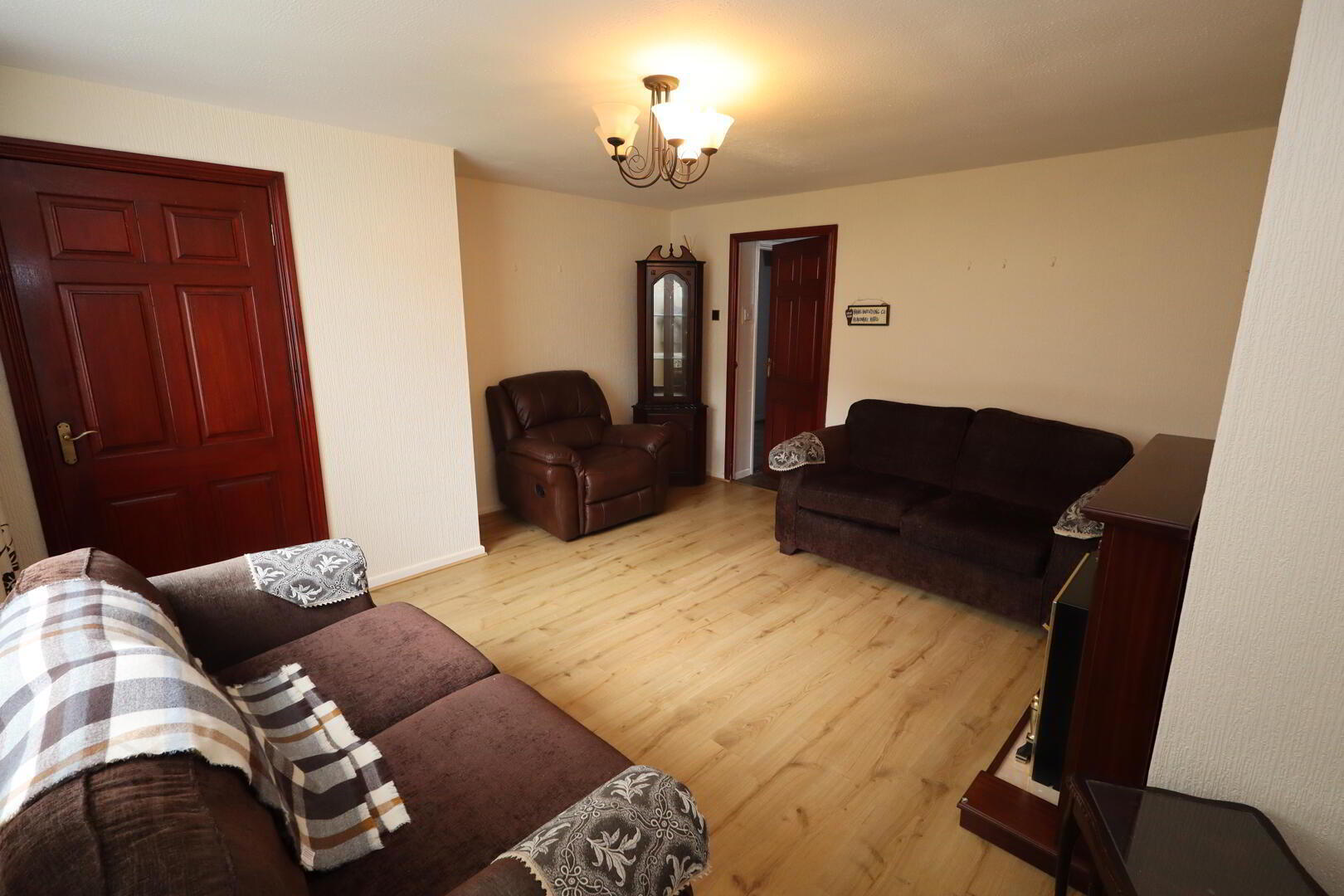 17 Tulleevin Drive 3 of 21