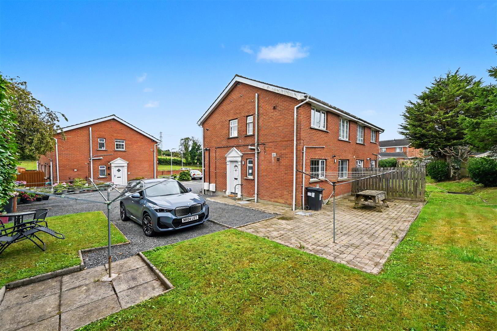 11a Windrush Avenue 12 of 12
