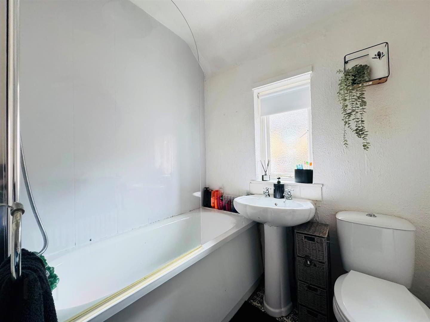 33 Veryan Gardens 7 of 7