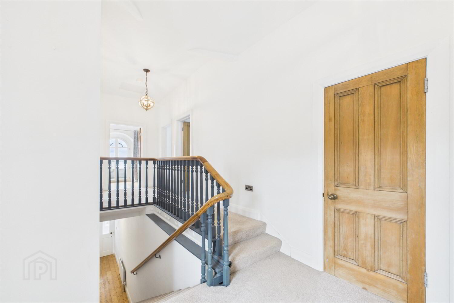 Apt 2 Pier House, 1 Seafront Road 12 of 13