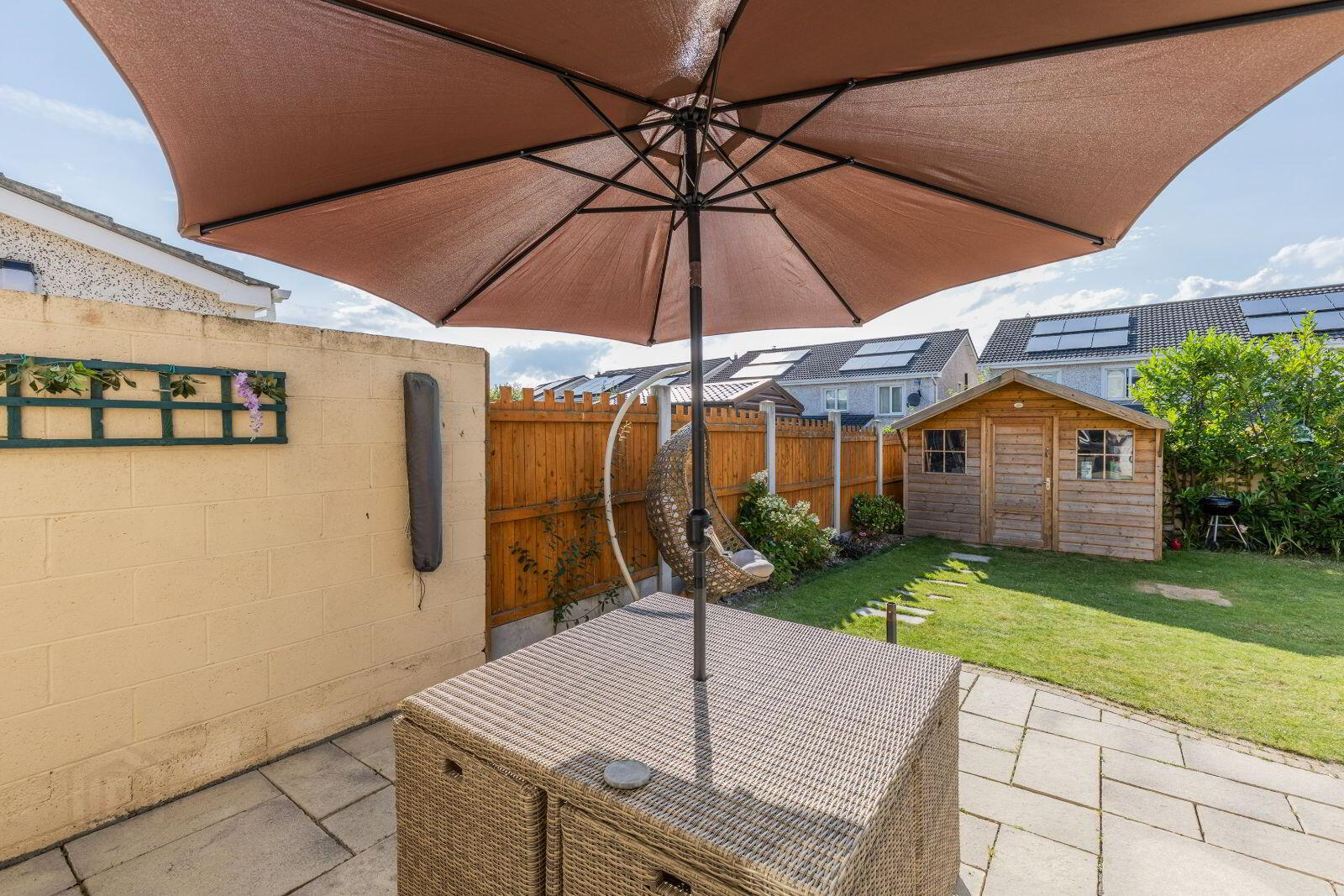 4 Castleland Park Avenue 28 of 28