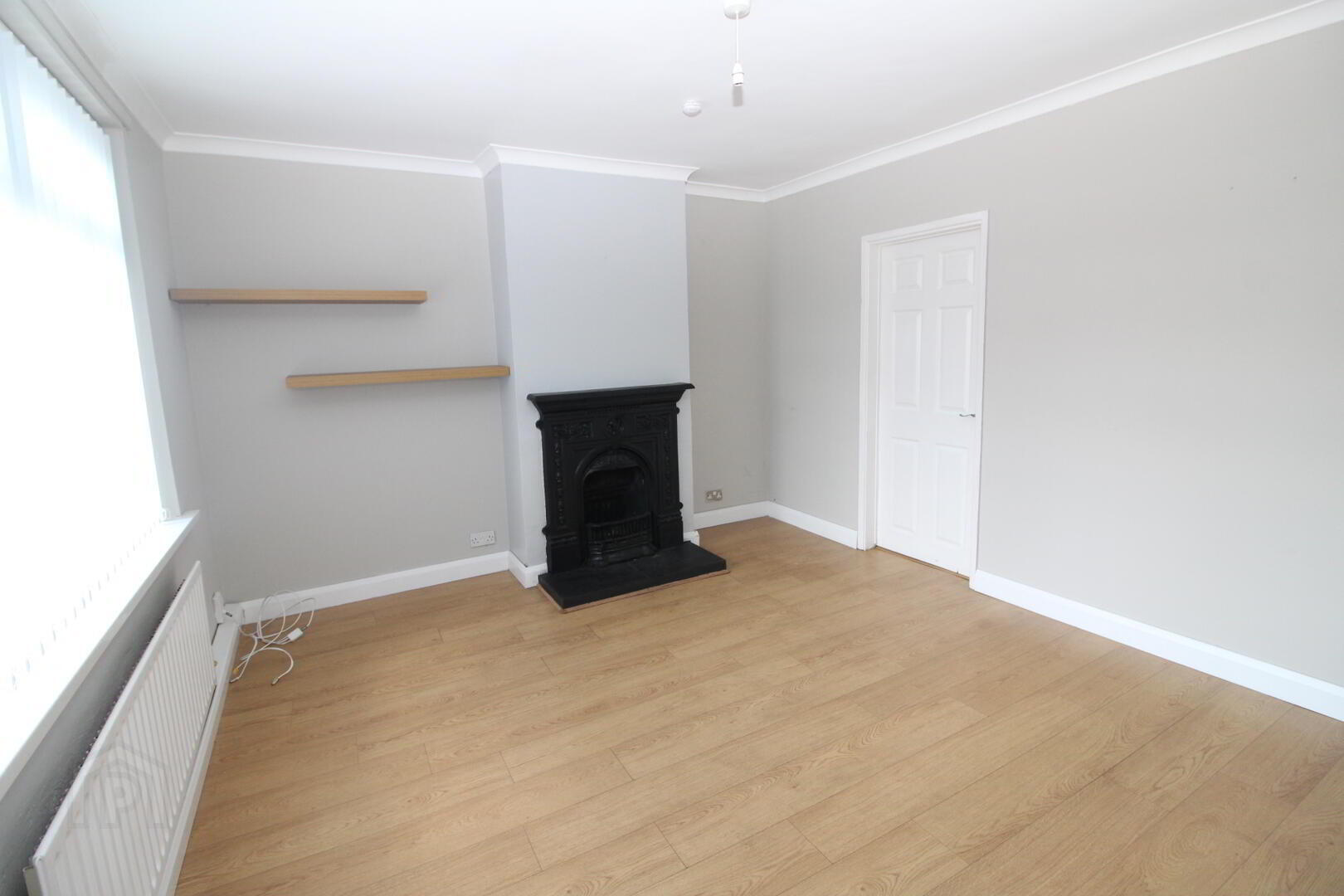 61 Kings Avenue 3 of 13