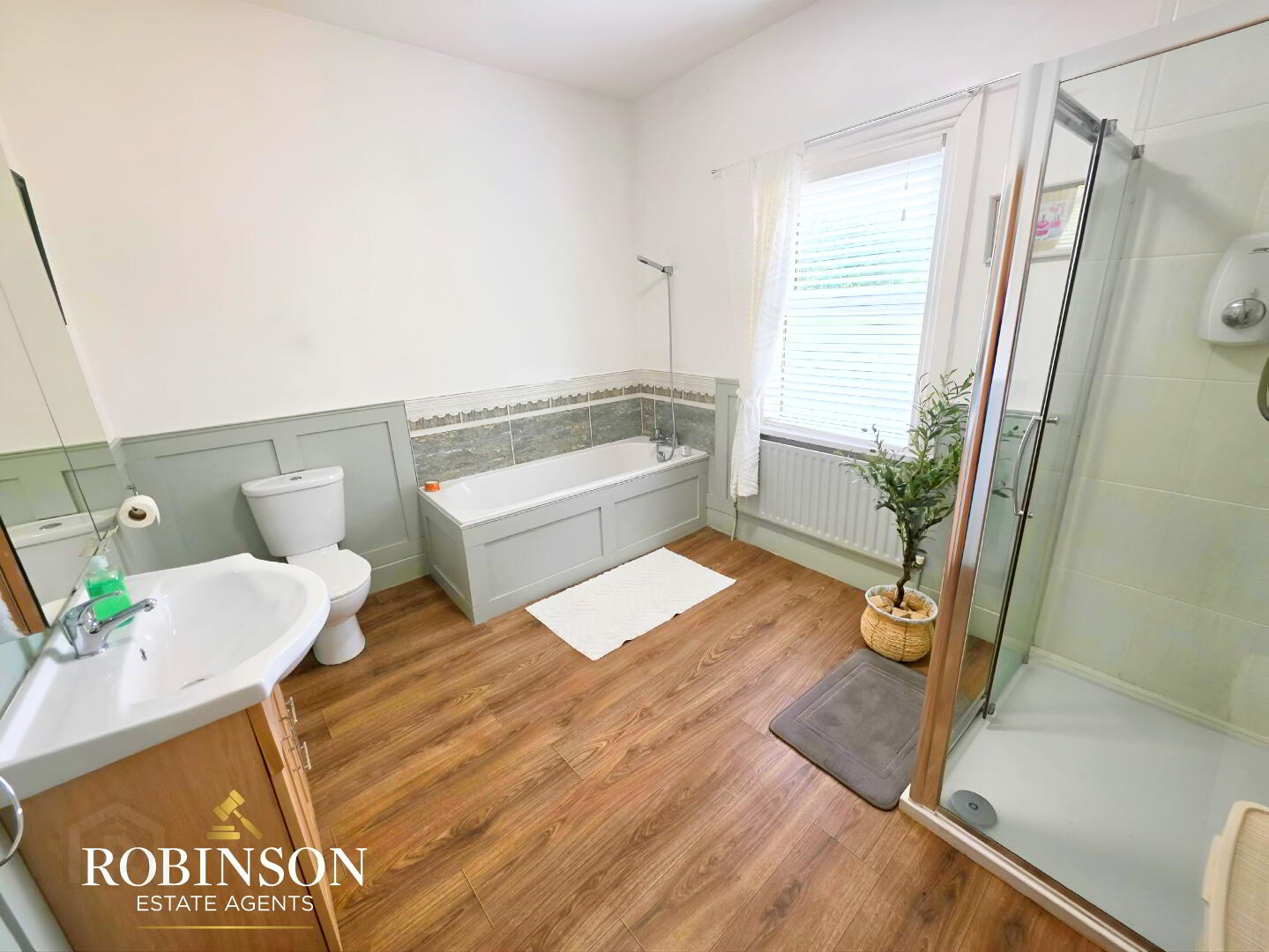 2 Bedroom House, Fanmore 11 of 11