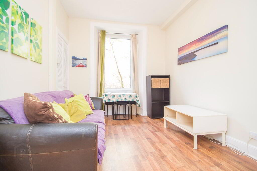 14 Wardlaw Street 3 of 10