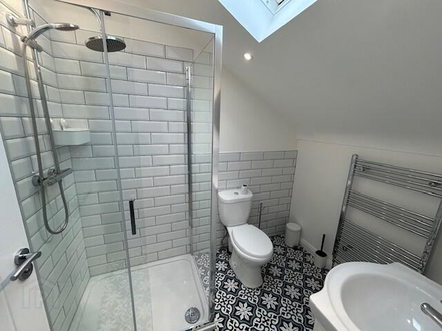 14, Grampian Avenue 14 of 15