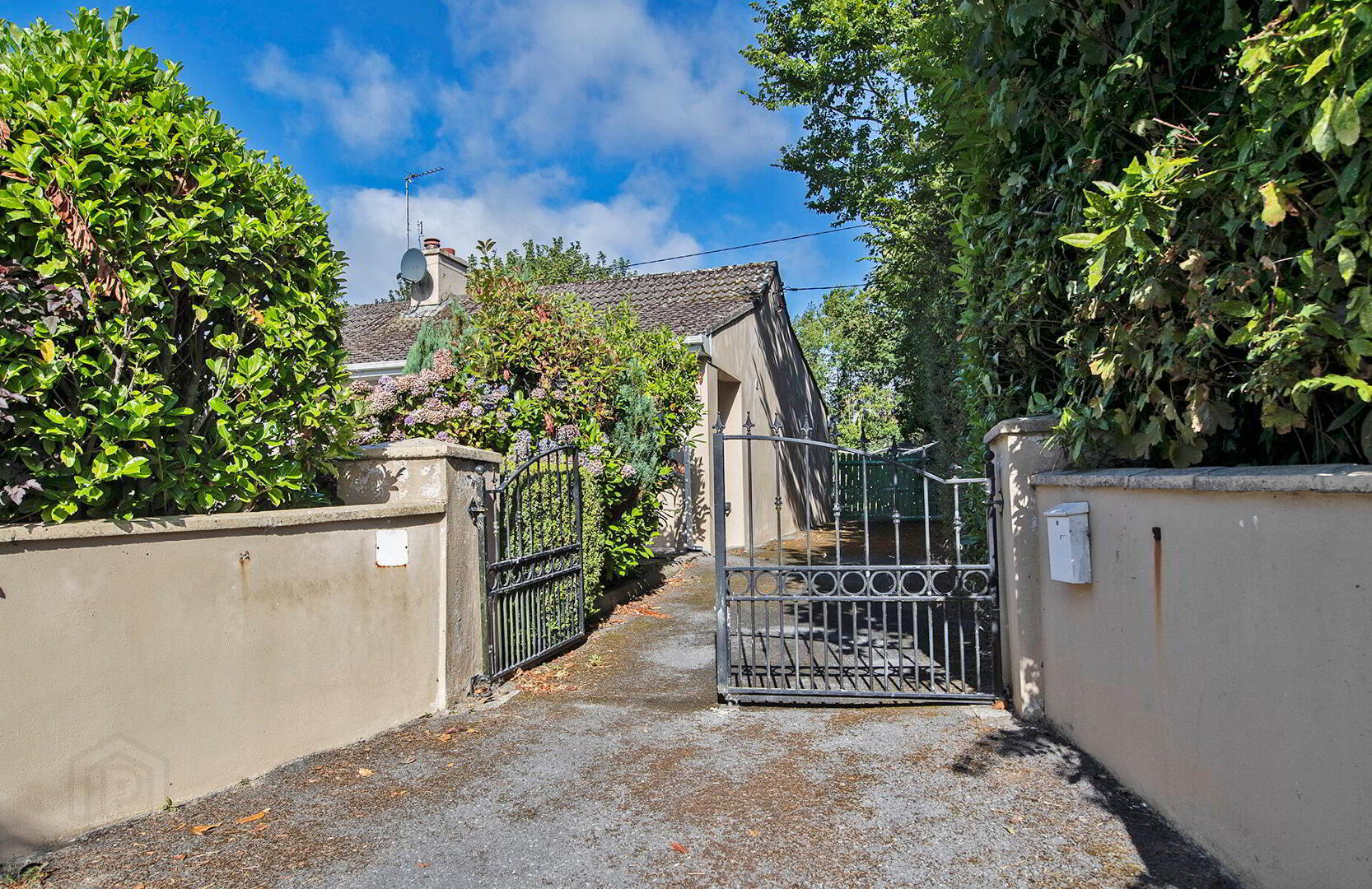The Hideaway, Carriganna 28 of 29
